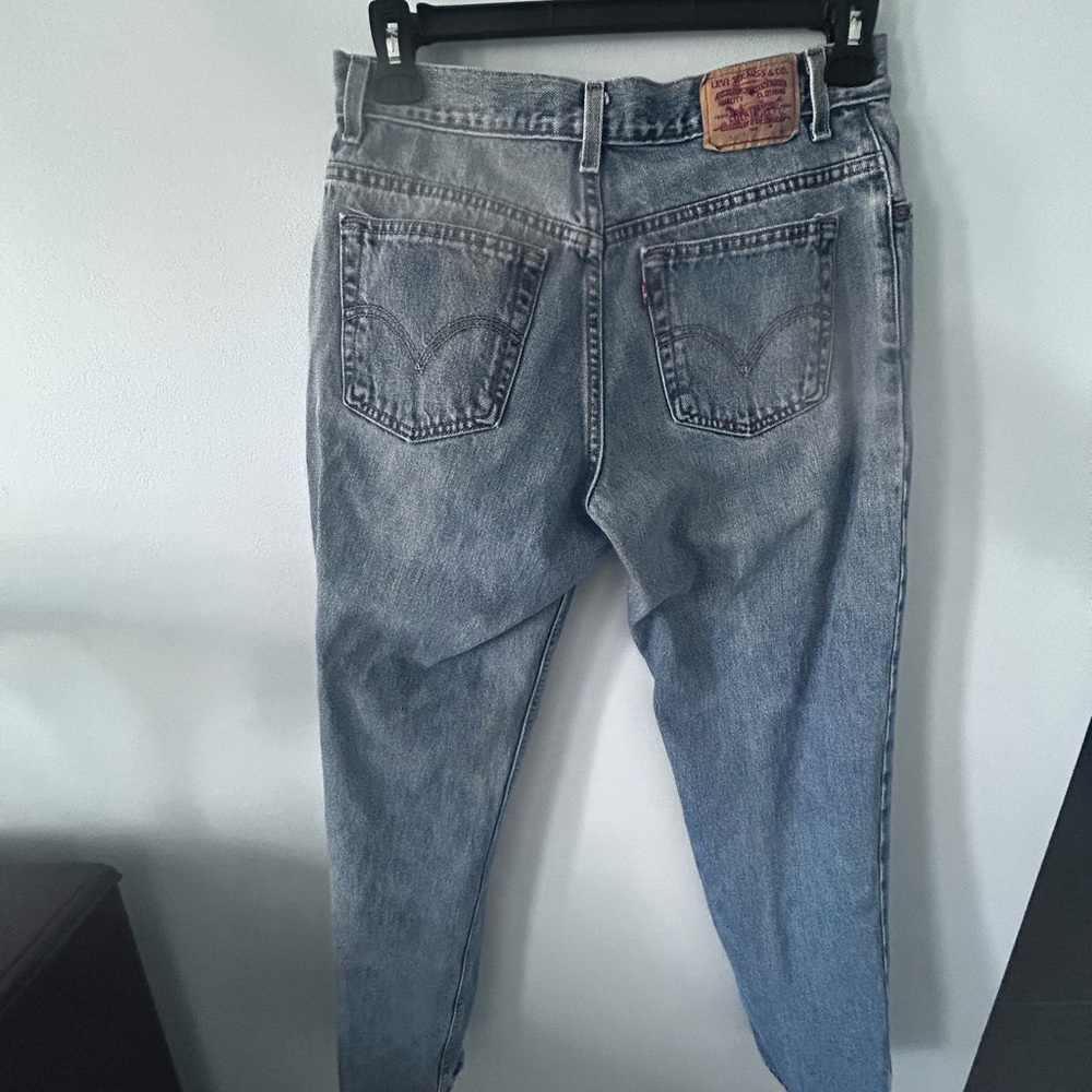Levi's women’s 550 relaxed tapered leg size 12 red tag